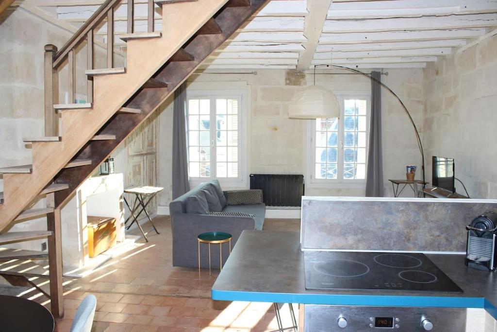 Appartement Charmant Duplex Rue Colbert à Tours Extérieur photo