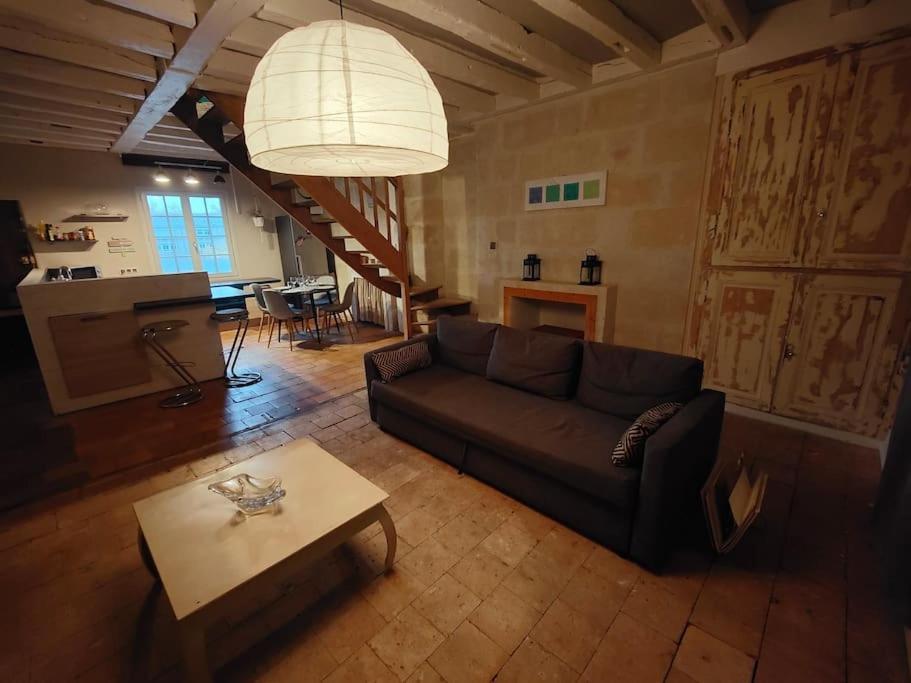 Appartement Charmant Duplex Rue Colbert à Tours Extérieur photo